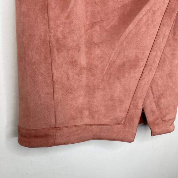 LF Seek The Label Dusty Rose Pink Asymmetrical Skirt Women's Size X-Small XS NWT - Picture 2 of 7
